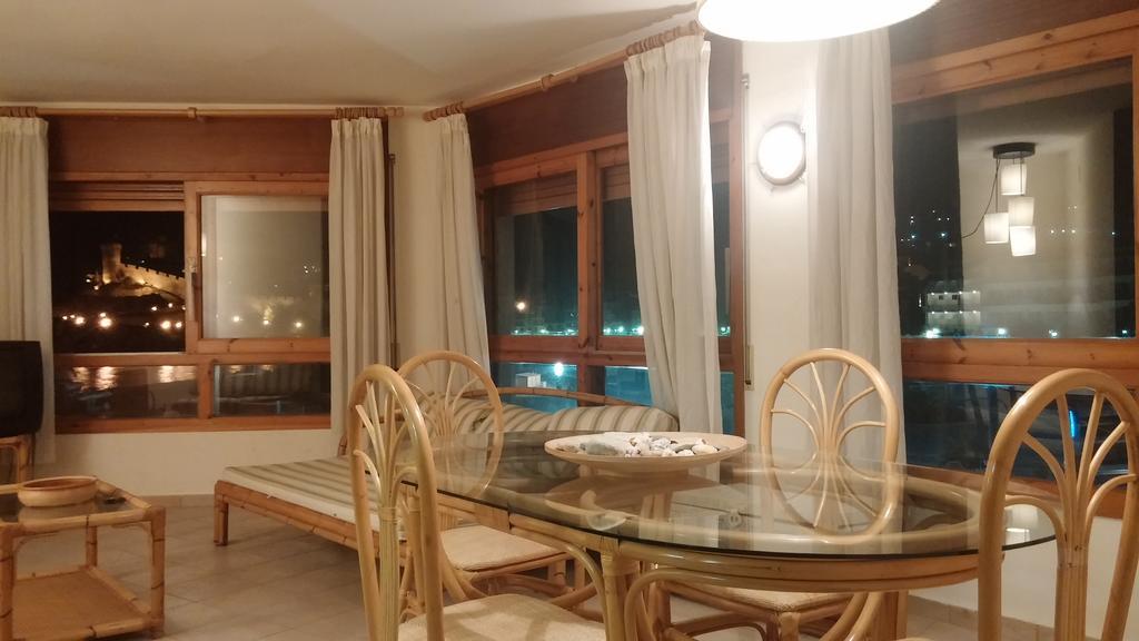 Lydia'S Apartment With Castle View Τόσα ντε Μαρ Εξωτερικό φωτογραφία
