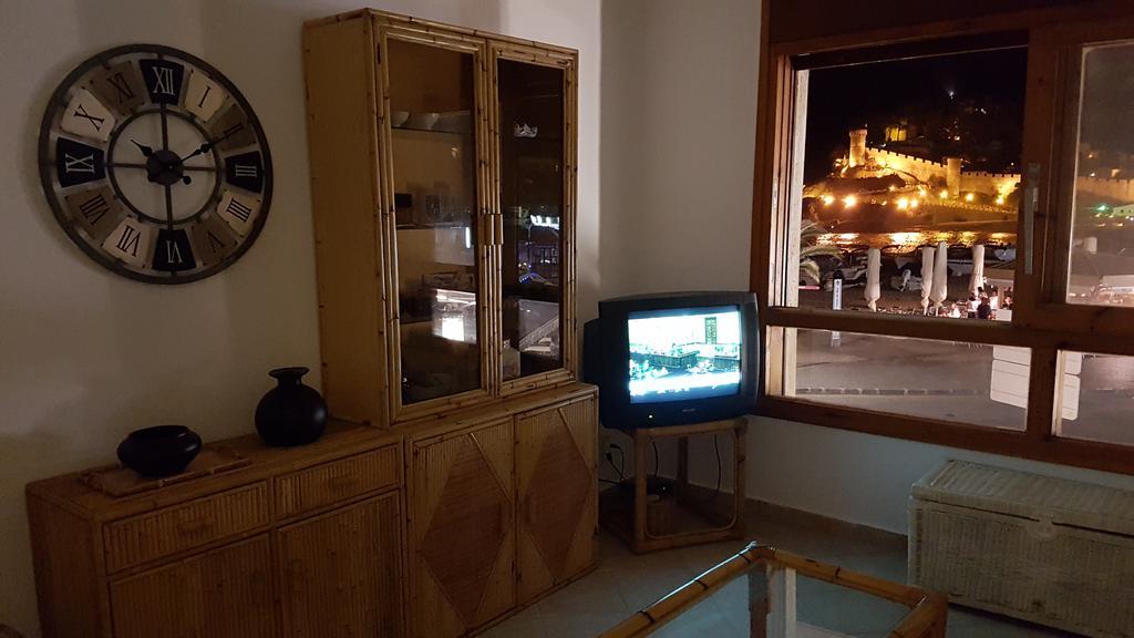 Lydia'S Apartment With Castle View Τόσα ντε Μαρ Εξωτερικό φωτογραφία