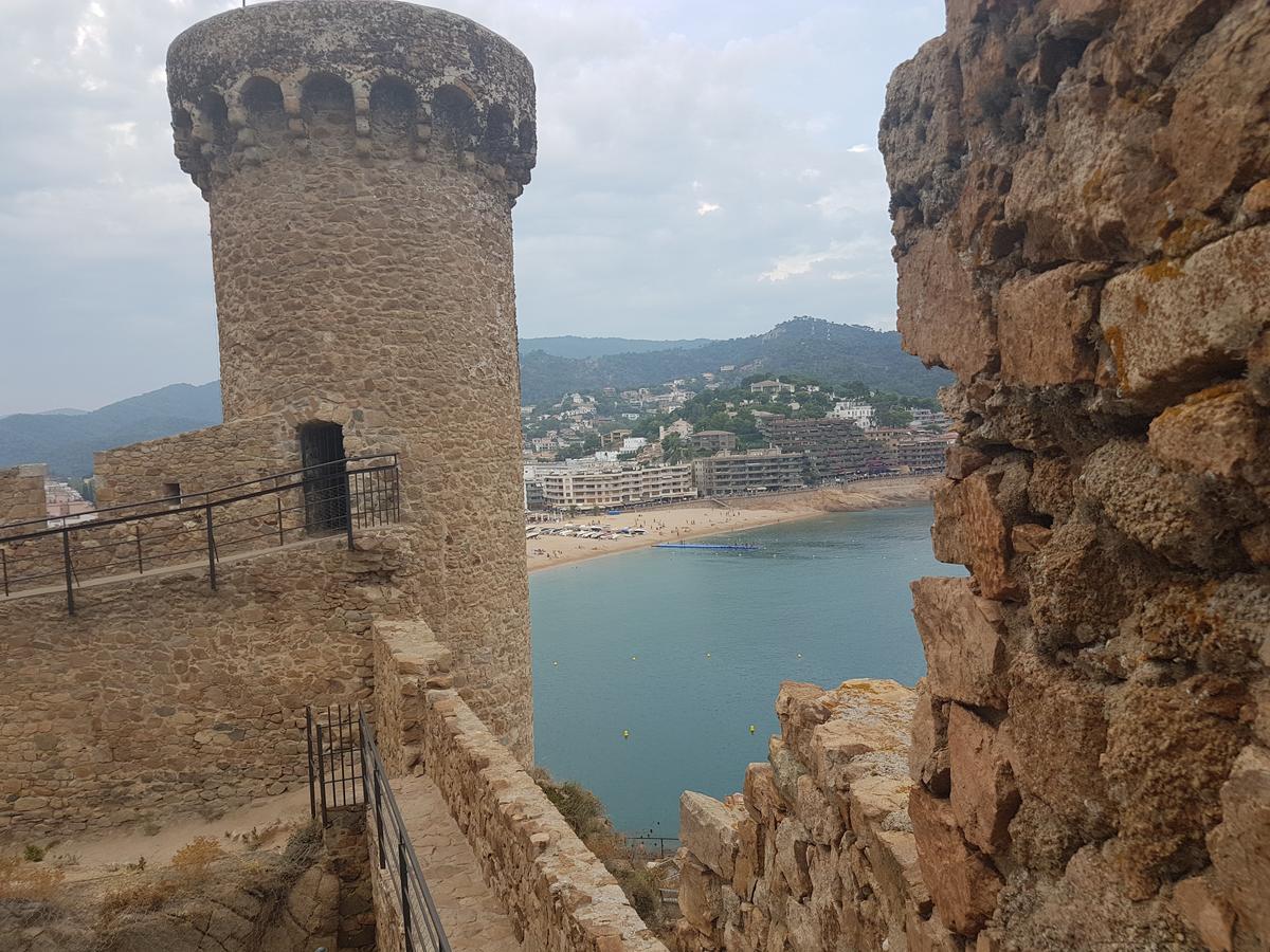 Lydia'S Apartment With Castle View Τόσα ντε Μαρ Εξωτερικό φωτογραφία